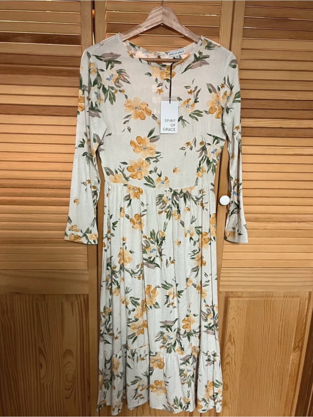 Spirit of Grace Cream Floral Long-Sleeve Midi Dress